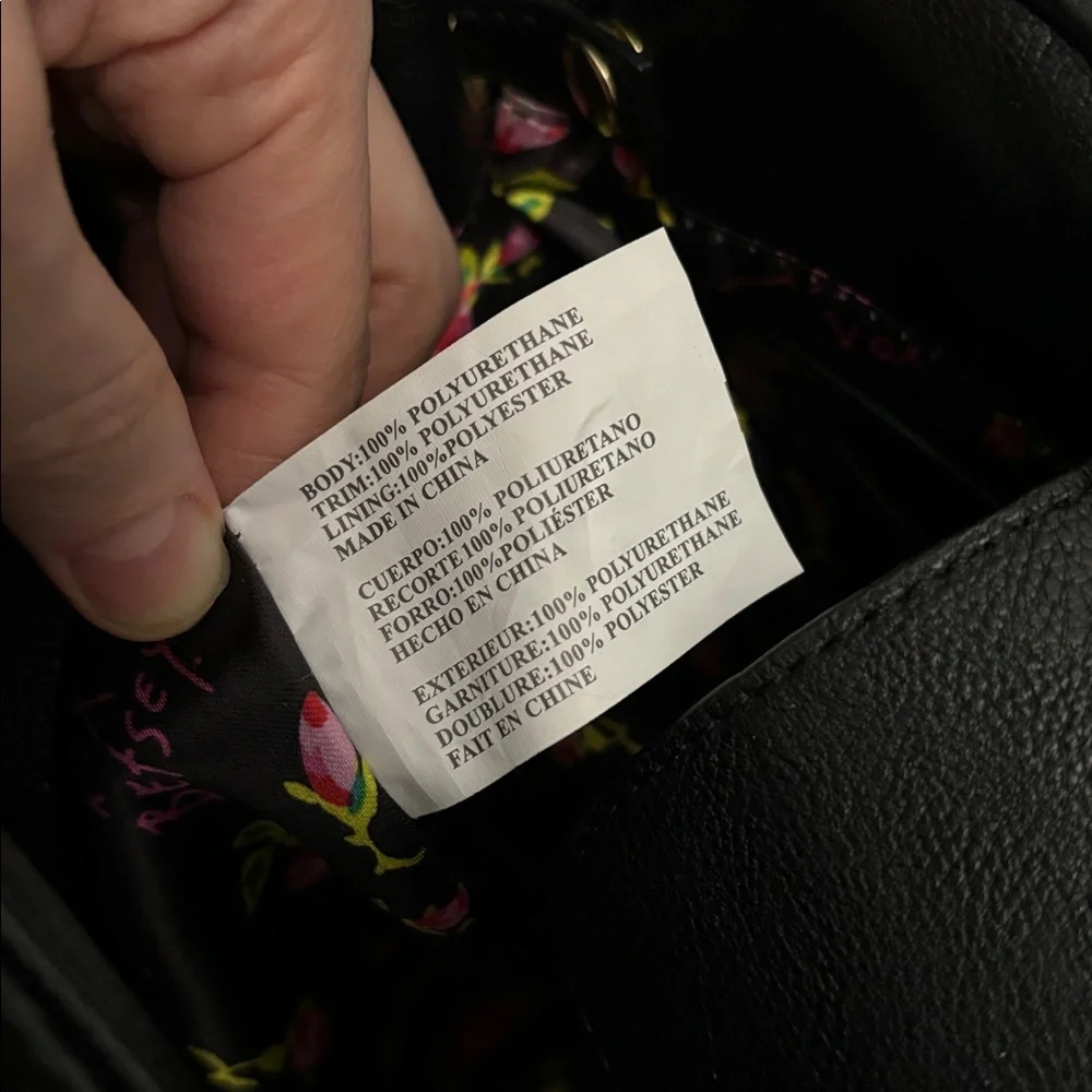 Betsey Johnson Purse Body Trim Lining 100% Polyester Gently Used Tag NotAttached - Picture 4 of 16
